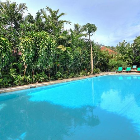 Raja Gardens Hotel Seminyak  Exterior photo